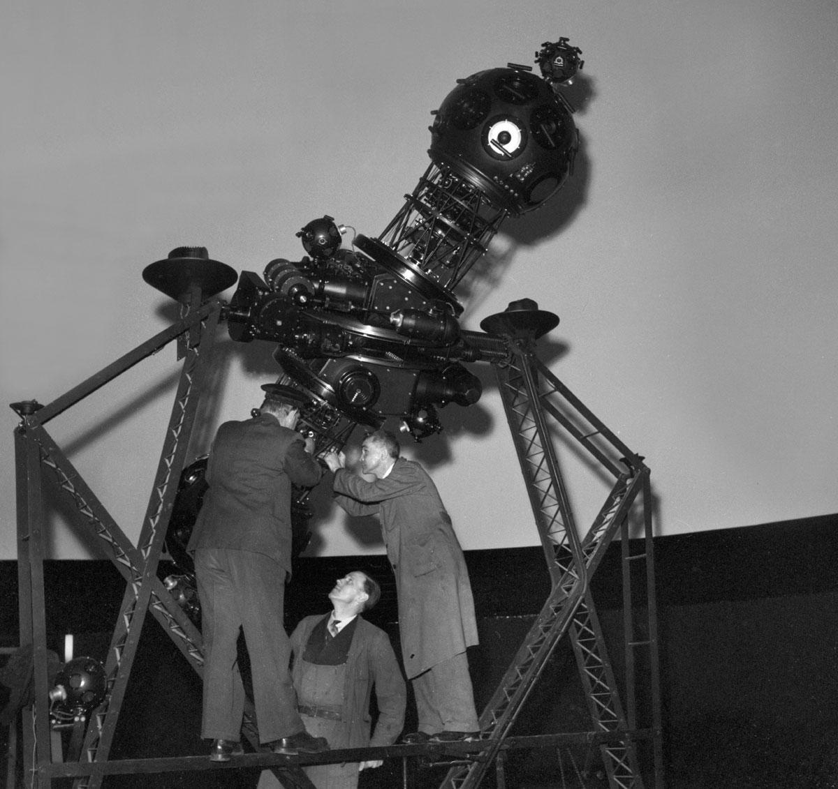 Planetariet 1944